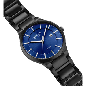 Bering Solar Blue Dial Men 39mm