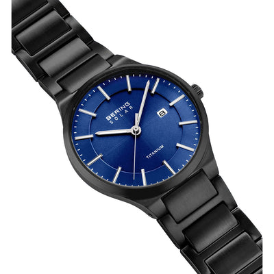 Bering Solar Blue Dial Men 39mm