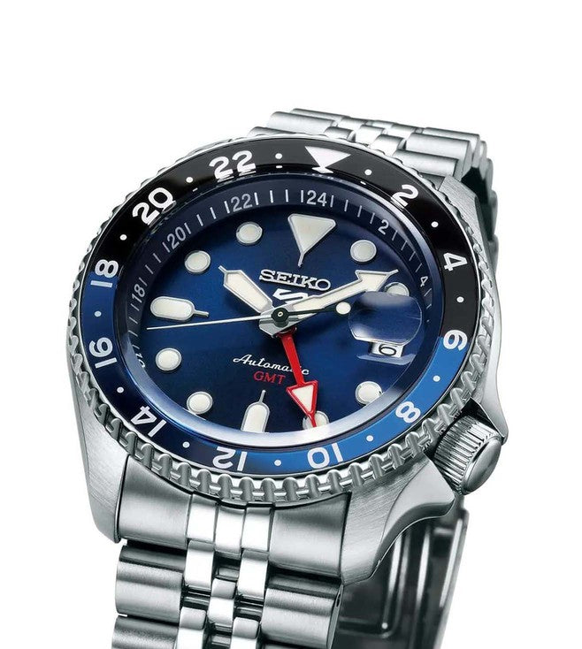 Seiko 5 Sports Blueberry Blue Dial Men 42.5mm