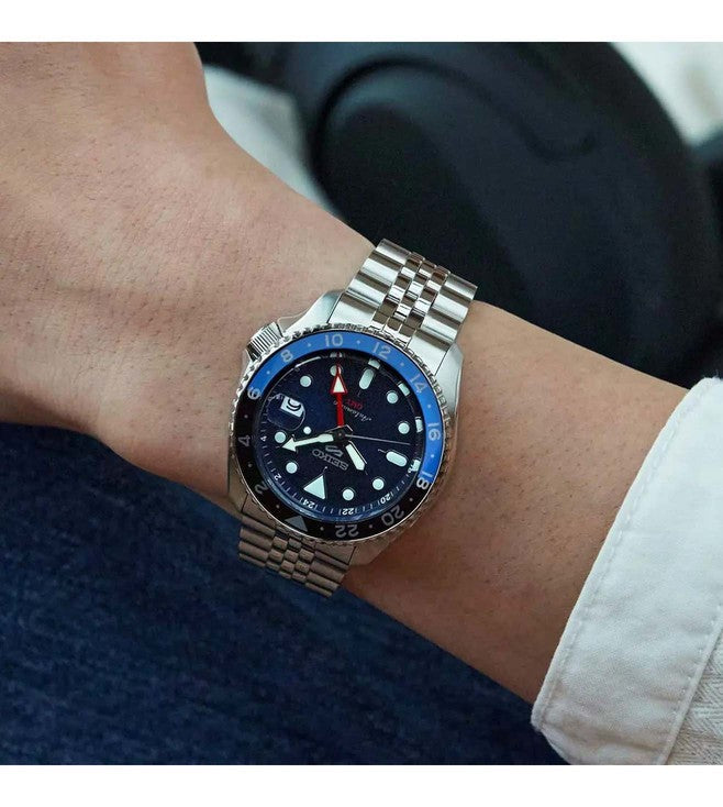 Seiko 5 Sports Blueberry Blue Dial Men 42.5mm