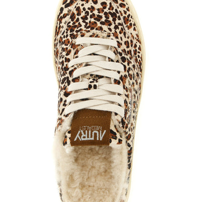 Autry Medalist Easeknit Sneakers