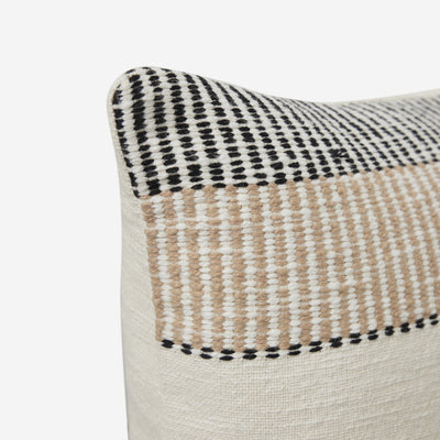 Magena Pillow