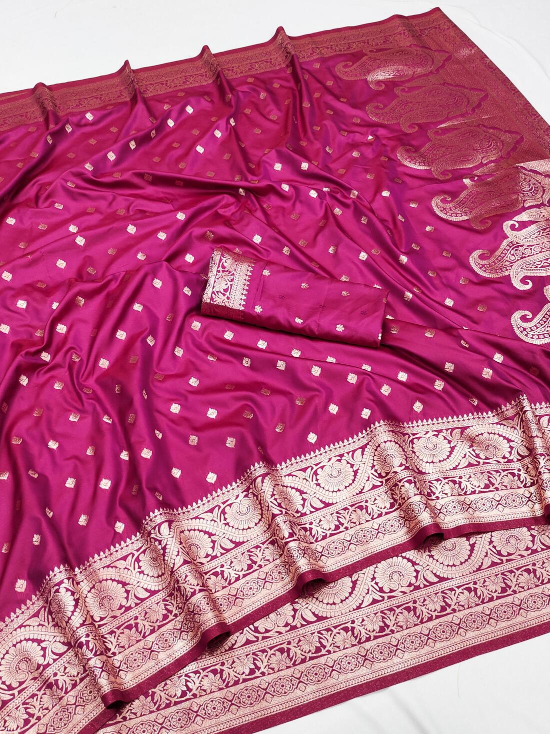Smashing Dark Pink Soft Banarasi Silk Saree With Confounding Blouse Piece