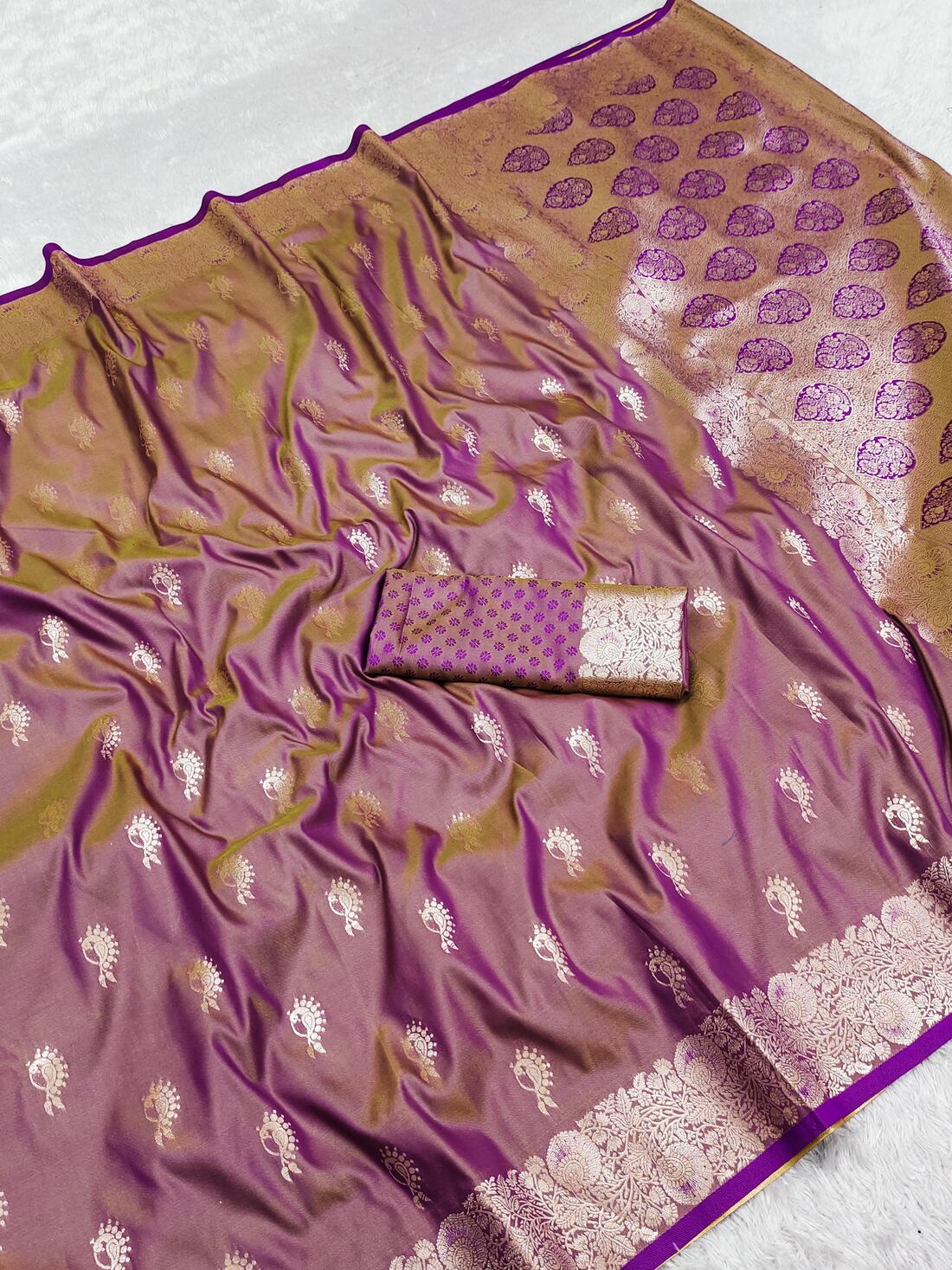Felicitous Pink Soft Banarasi Silk Saree With Gossamer Blouse Piece
