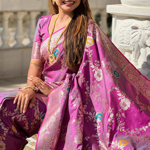 Felicitous Lavender Soft Banarasi Silk Saree With Susurrous Blouse Piece