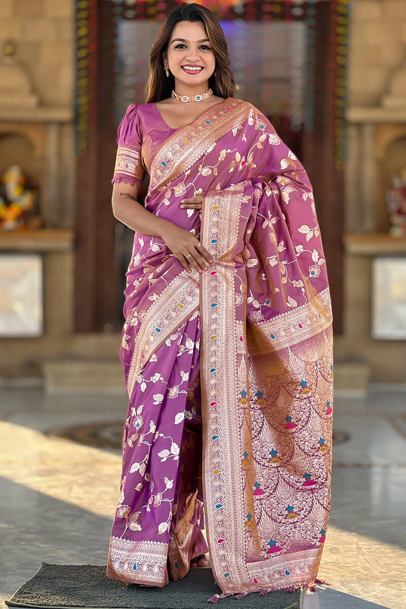 Captivating Lavender Soft Banarasi Silk Saree With Delectable Blouse Piece