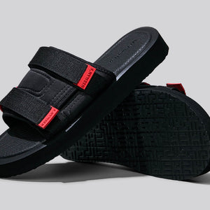 Breezy Fluff Sandals : Black