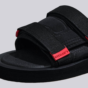 Breezy Fluff Sandals : Black