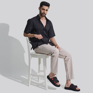 Breezy Fluff Sandals : Black