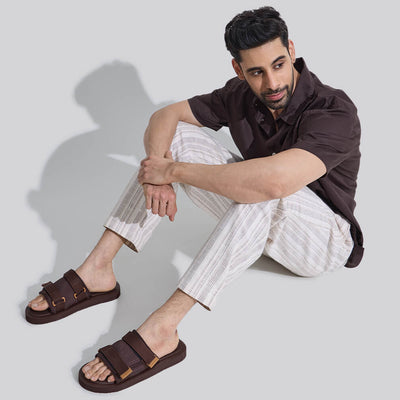 Breezy Fluff Sandals : Brown