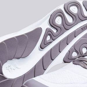 Begin Walk - Cruise : White-Grey
