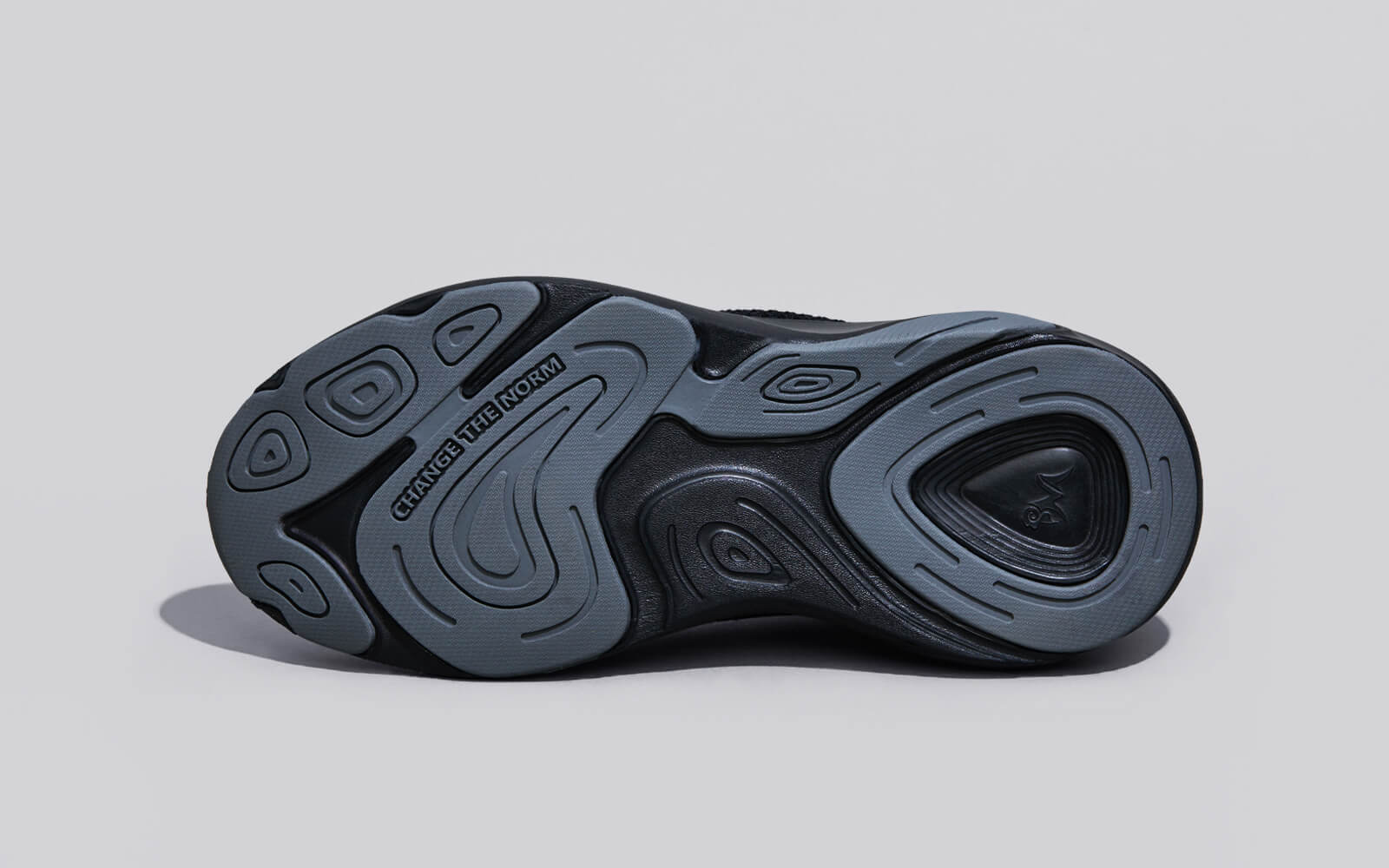 Begin Walk - Unwind : Black-Grey