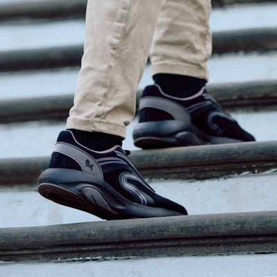 Begin Walk - Unwind : Black-Grey