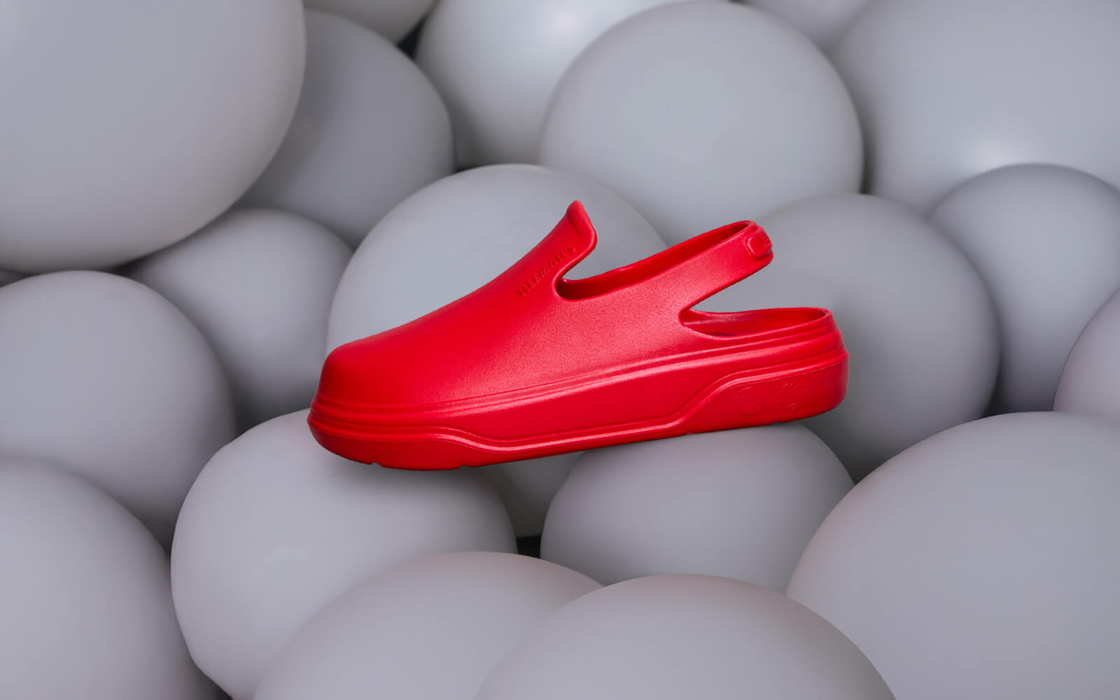 Cushers Clogs For Women : Red