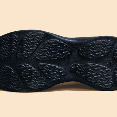 The CloudKnit Sneakers : Black