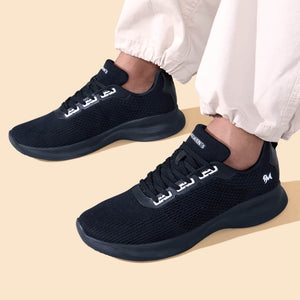 The CloudKnit Sneakers : Black