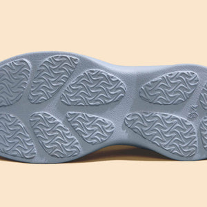 The CloudKnit Sneakers : Grey
