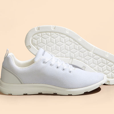 Comfort Stroll Sneakers : White