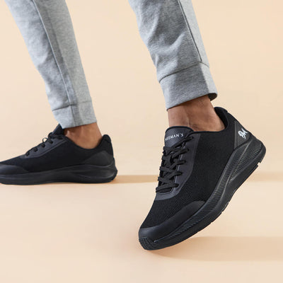 Casual Trainers : Classic Black