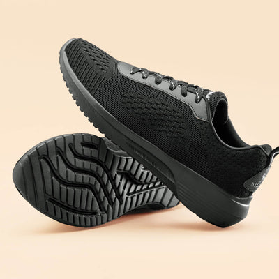 Everyday Basic Sneakers : Electric Black