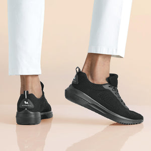 Everyday Basic Sneakers : Electric Black