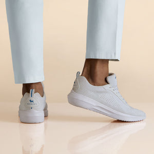 Everyday Basic Sneakers : Powder White
