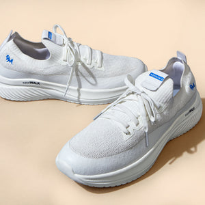 Ease Walk Sneakers : White