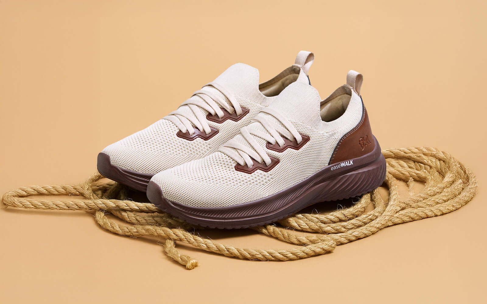 Ease Walk Snug : Ivory Brown