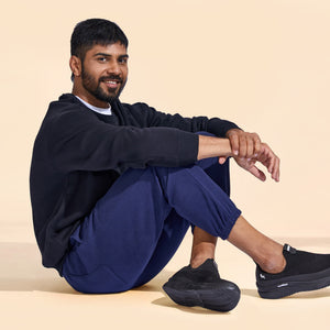 Ease Walk Slip Ons : Black
