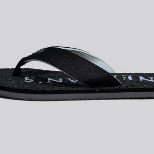 Float Ease Flips : Black