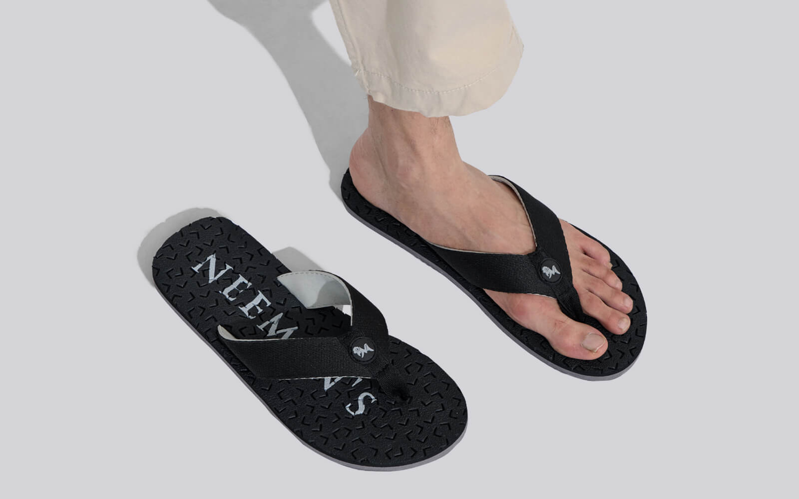 Float Ease Flips : Black
