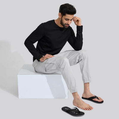 Float Ease Flips : Black
