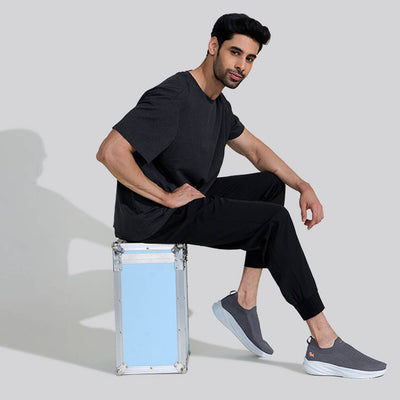 Max Cushy Slip Ons : Grey