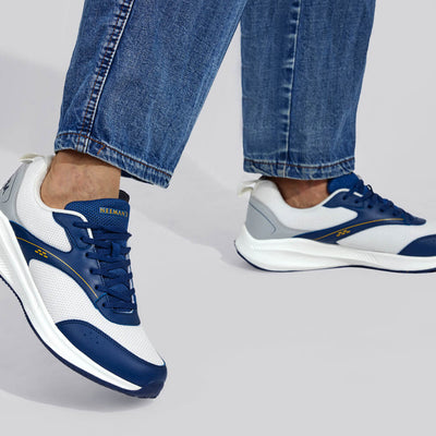 Off-Duty Buddies : White-Blue