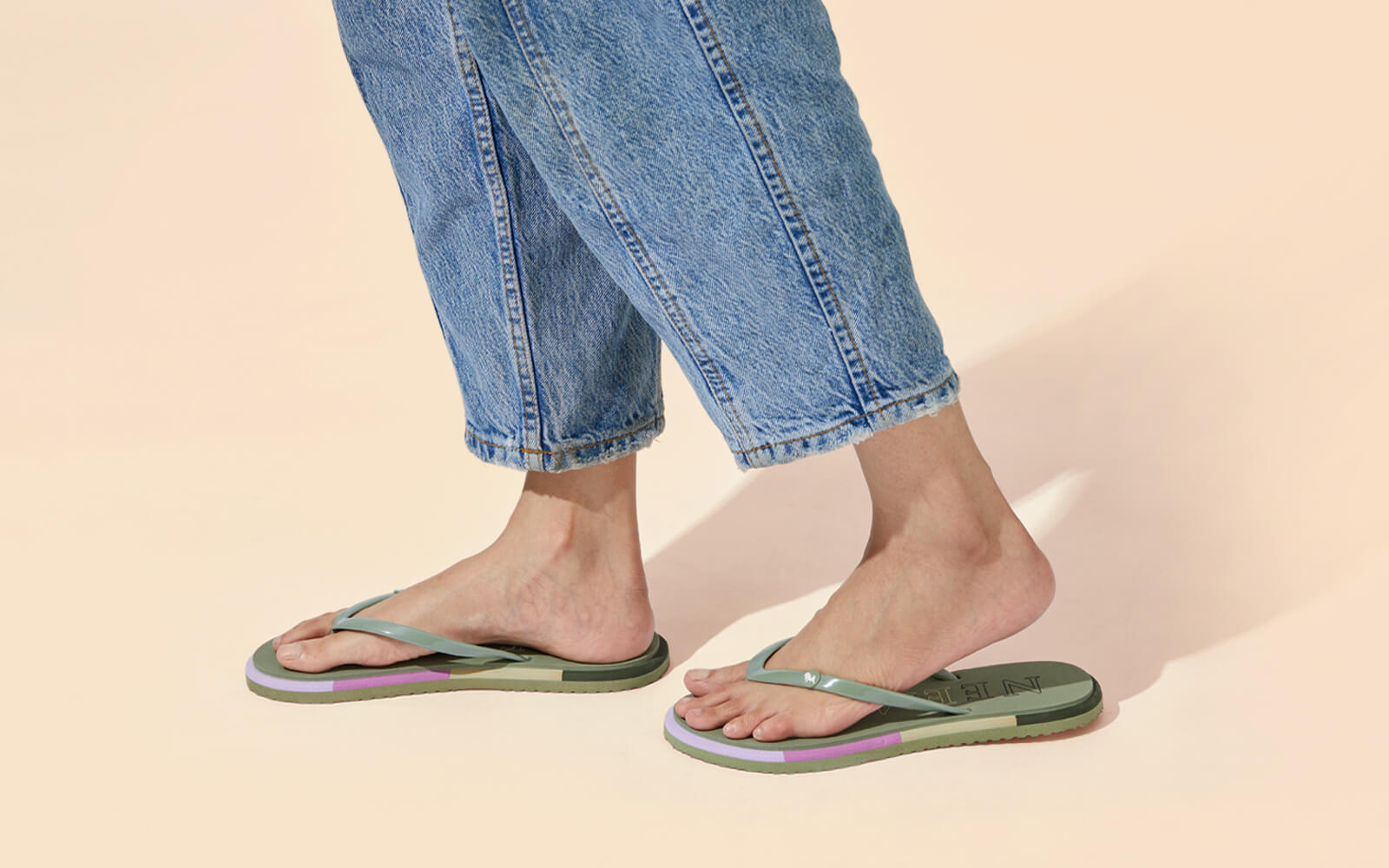 Recreation Flips (Women Exclusive) : Green