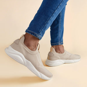 Sole Max Slip Ons : Ultra Beige