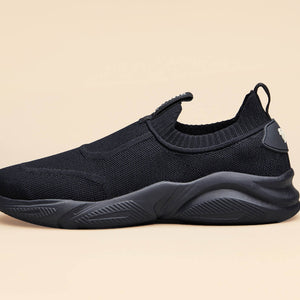 Sole Max Slip Ons : Ultra Black