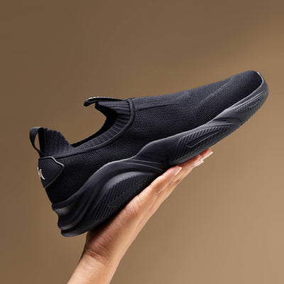 Sole Max Slip Ons : Ultra Black