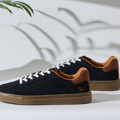 The Comfy Sleeks : Black-Tan