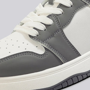 The Hip Hep : Grey-White