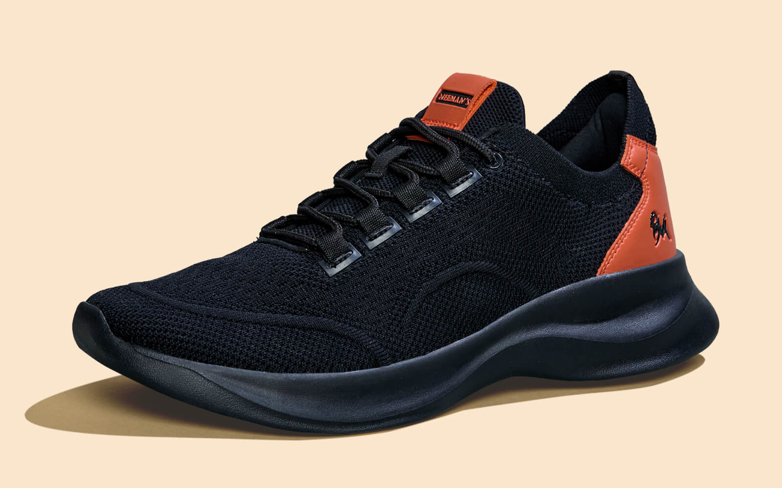 The Knit Strides : Black