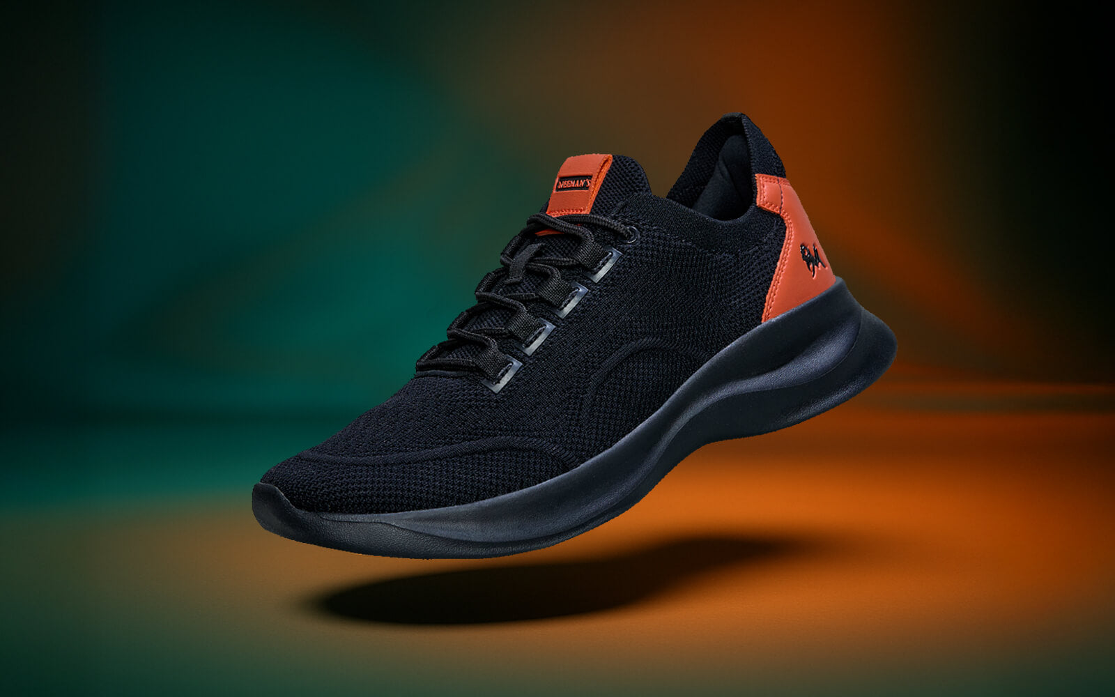 The Knit Strides : Black