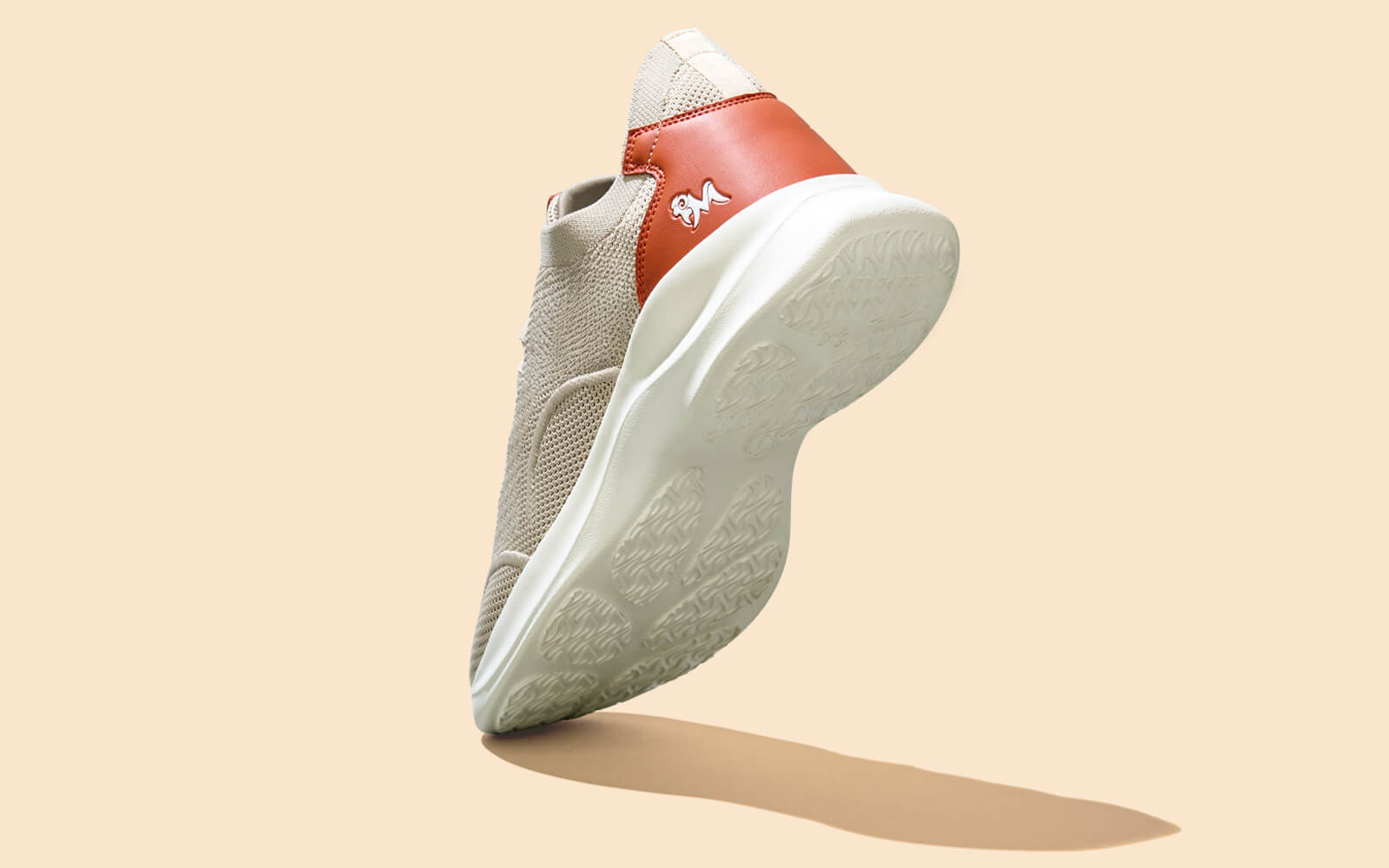 The Knit Strides : Ivory
