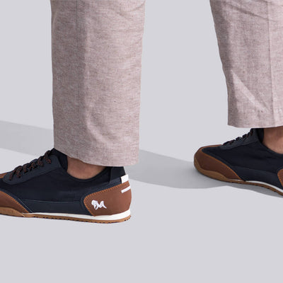 The Urban Ease : Black-Tan