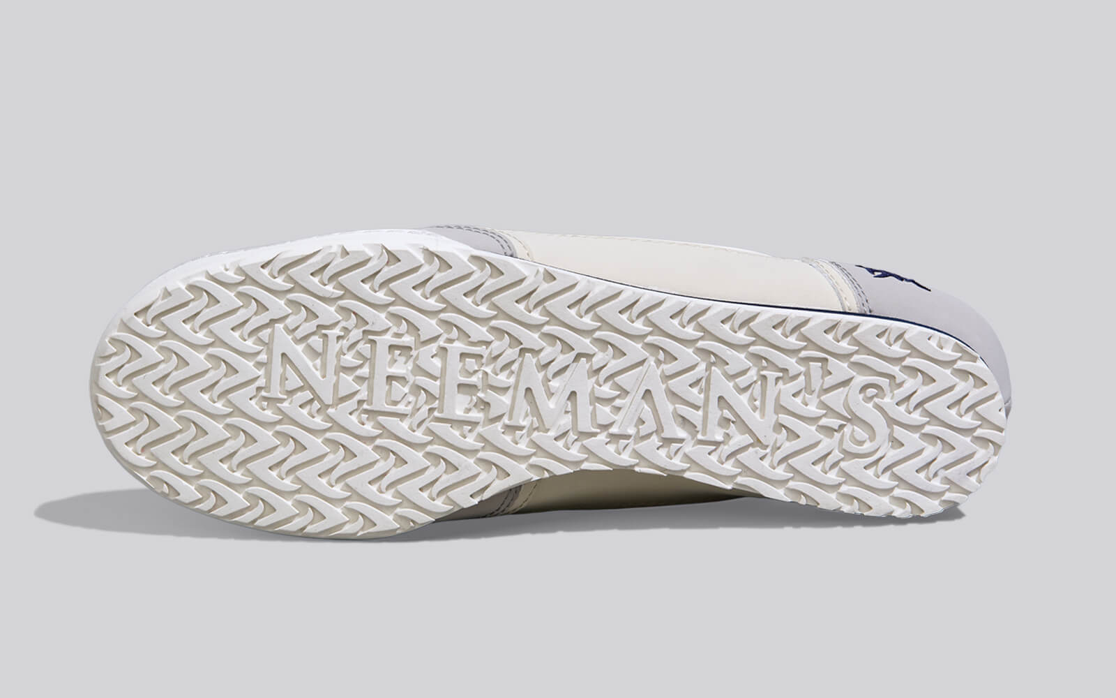 The Urban Ease : Ivory-Grey