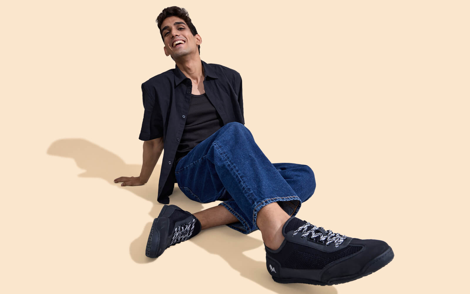 The Urban Knits: Black