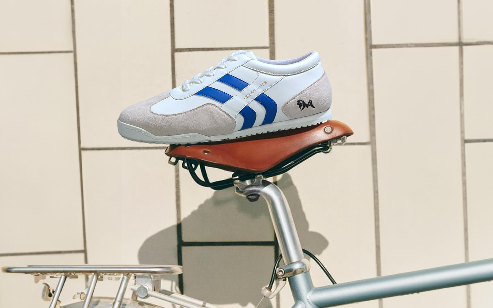 The Urban Riffs : White