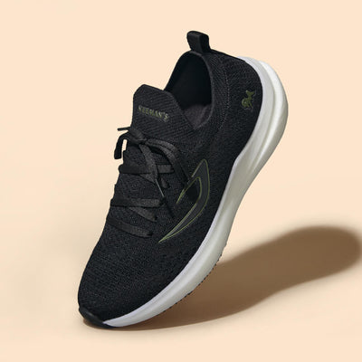 Whoosh Lite Sneakers : Black