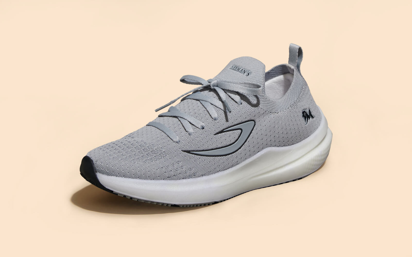Whoosh Lite Sneakers : Grey