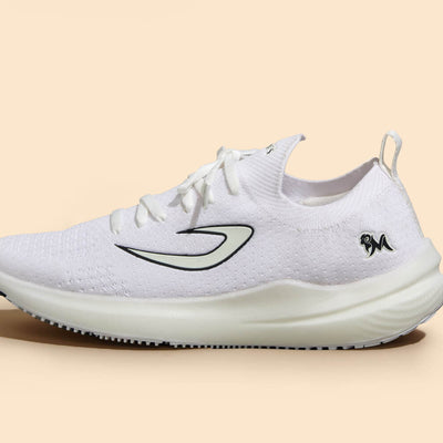 Whoosh Lite Sneakers : White